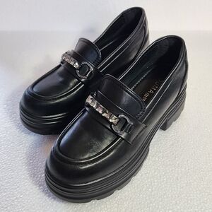 Youme (Viet) Chunky Black Platform Loafers with Decorative Chain - Women's Mules
